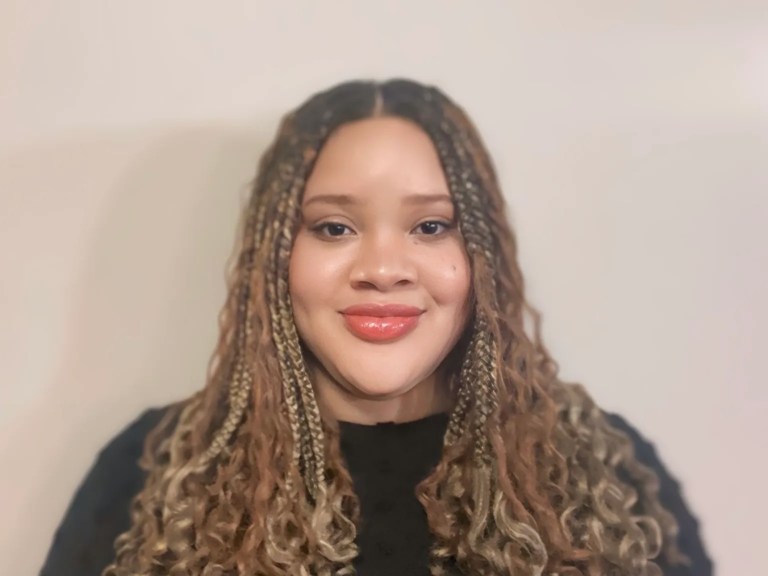 Karmen Smith headshot