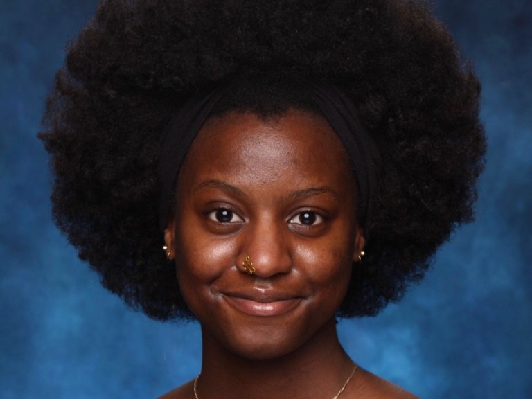Nichele Washington headshot