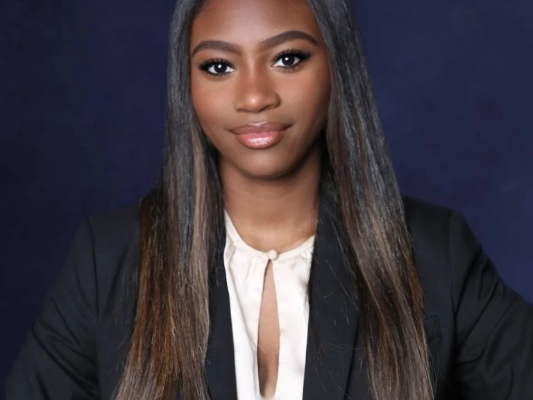 Talia Ford headshot